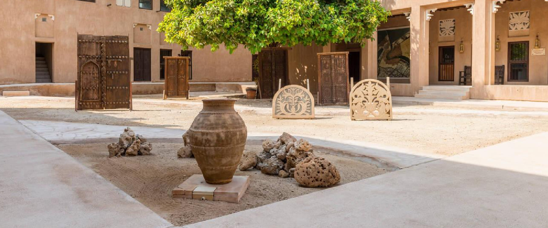 Traditional Architecture Museum free heritage attraction Al Fahidi Dubai UAE