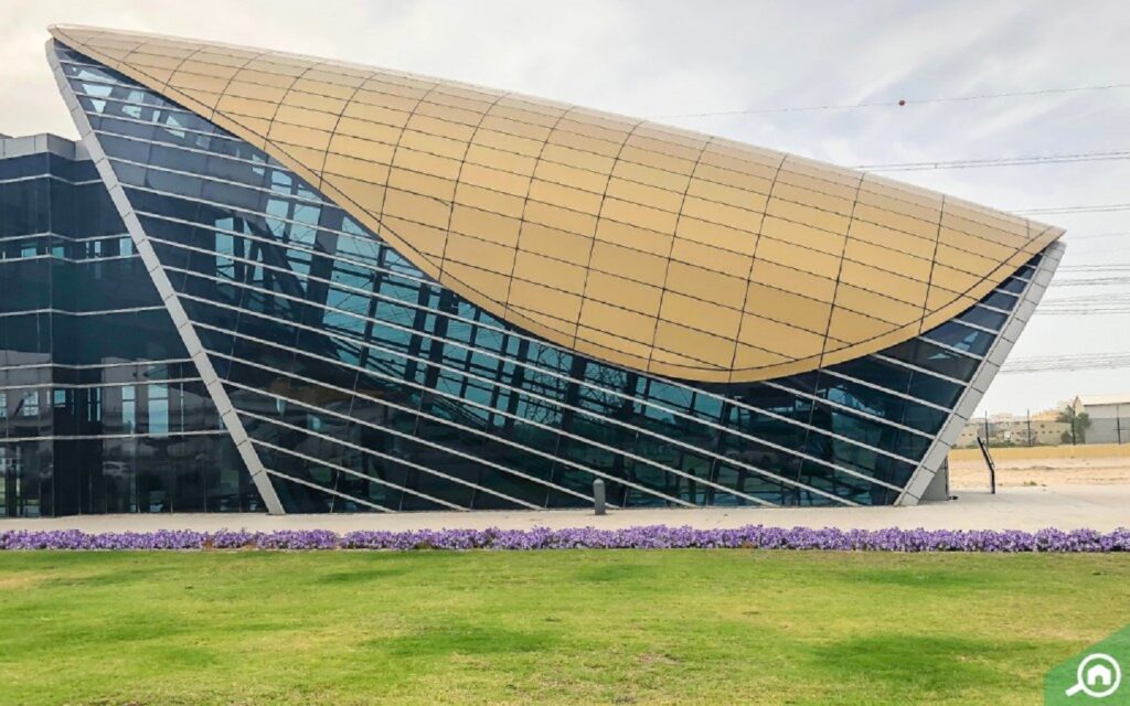 Al Karama budget apartments near ADCB metro station