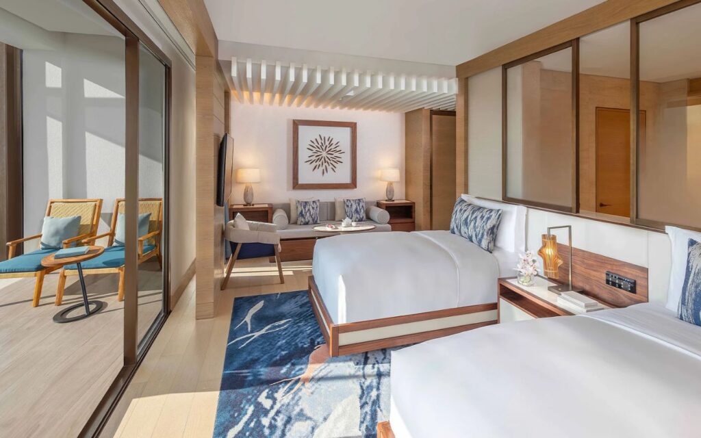 Refined guest room at Anantara Mina Al Arab with contemporary Arabian décor