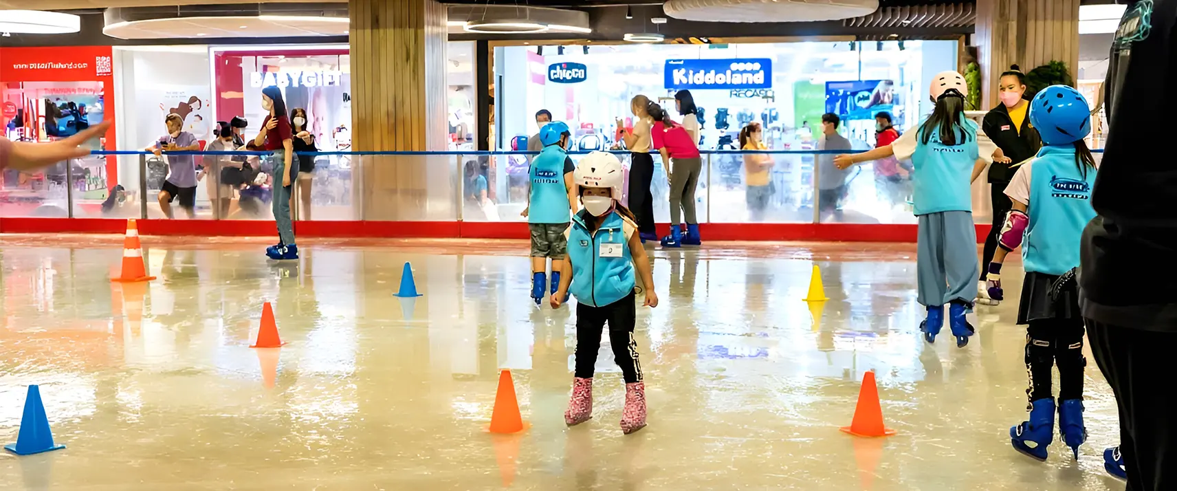 Ice skating at CentralWorld Bangkok during Christmas