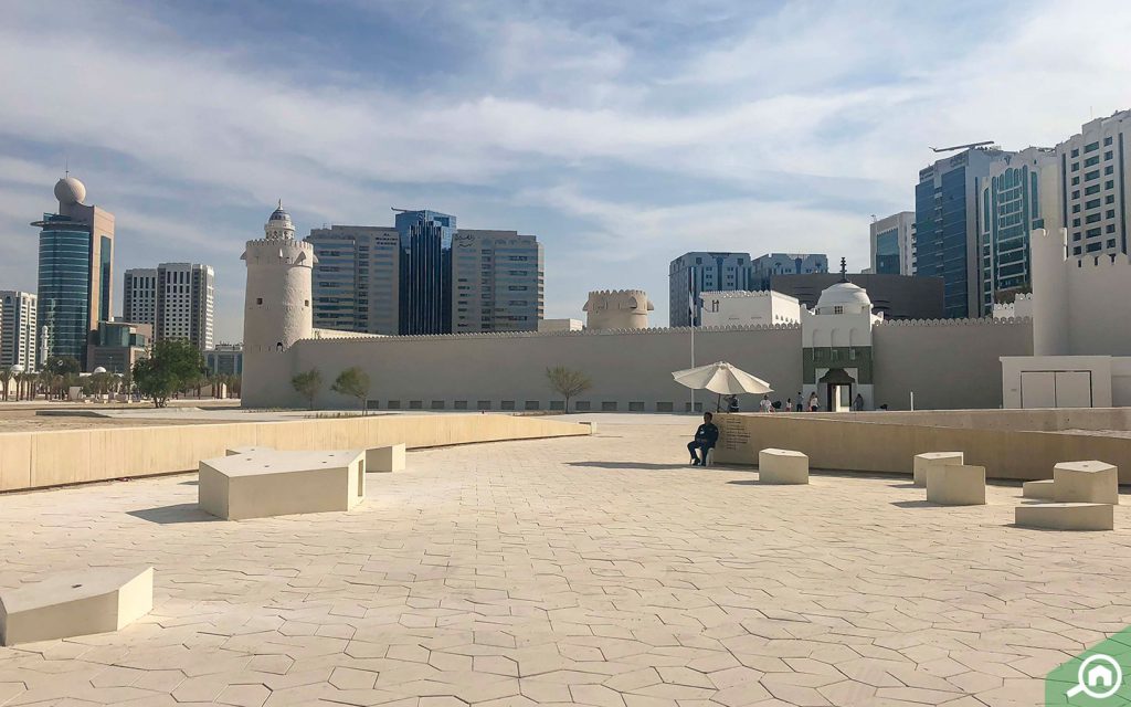 Qasr Al Hosn historic fort with Abu Dhabi skyline backdrop