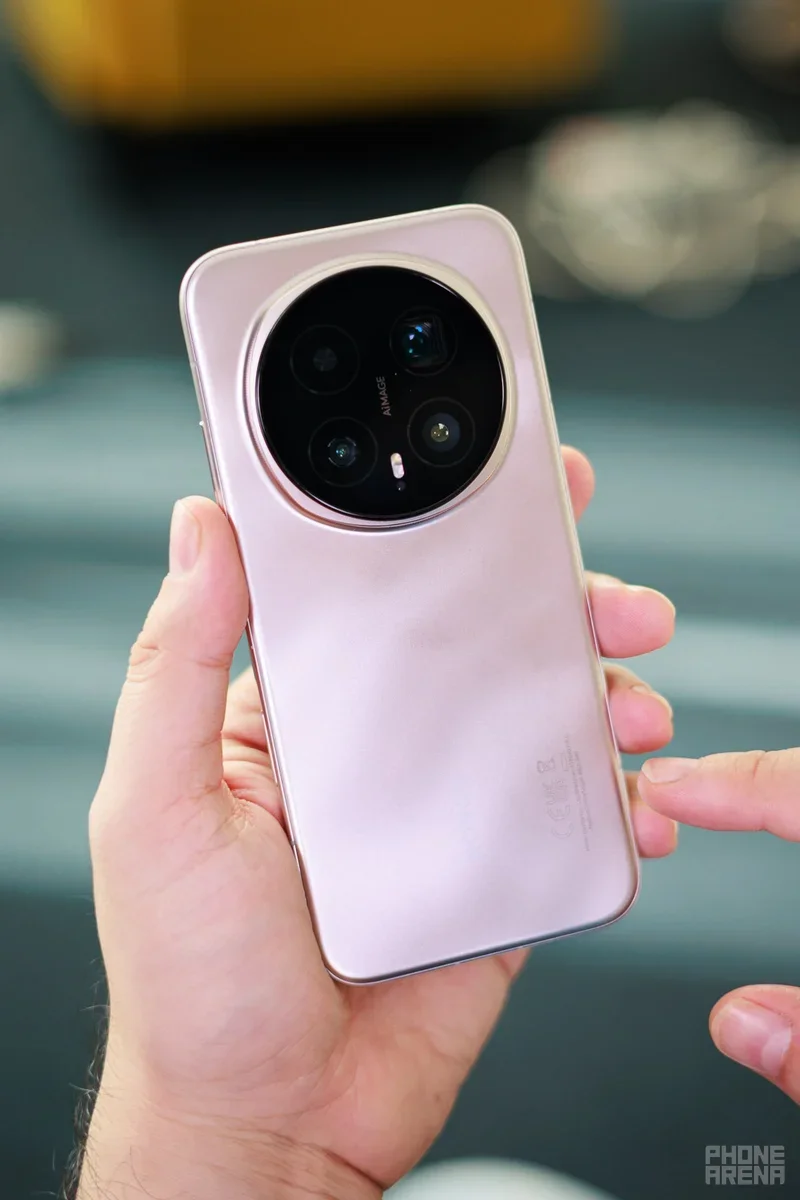 Honor Magic 8 Pro face ID system demonstration