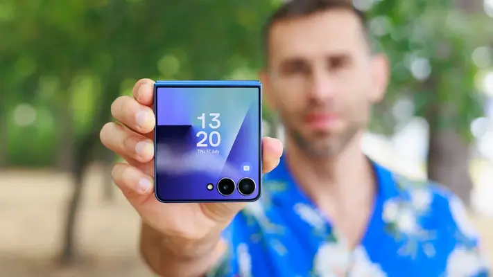 Galaxy Z Flip 8 rumored at 150g, Z Fold 8 at 200g