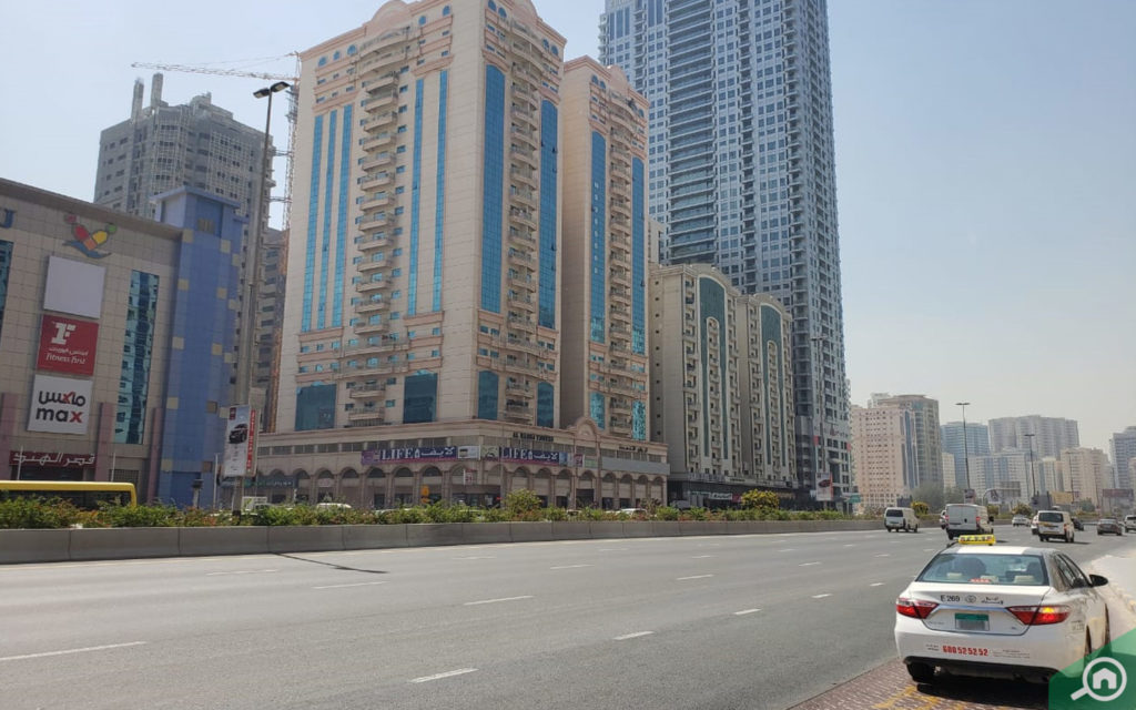 Al Taawun Sharjah high-rise apartments near Al Mamzar and E11