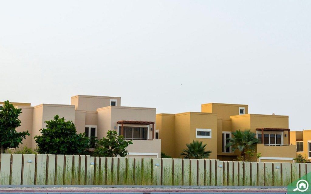 Al Raha Gardens townhouses in Abu Dhabi with green community and family amenities