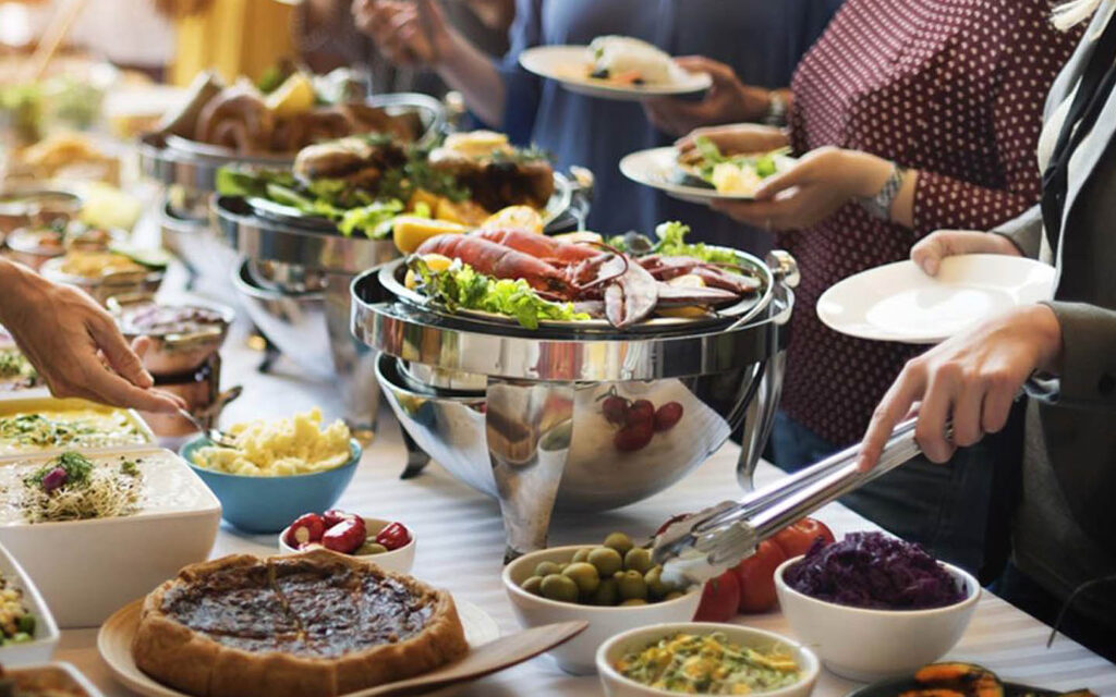 buffet dinner to celebrate new year in rak