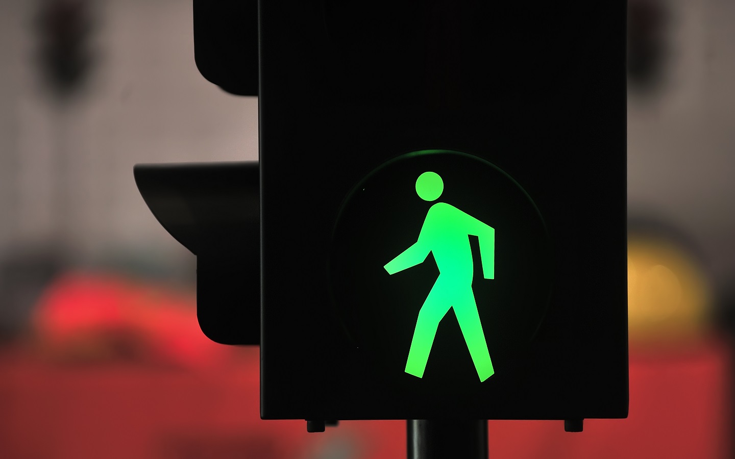 pedestrian signal at a Dubai crosswalk with countdown timer