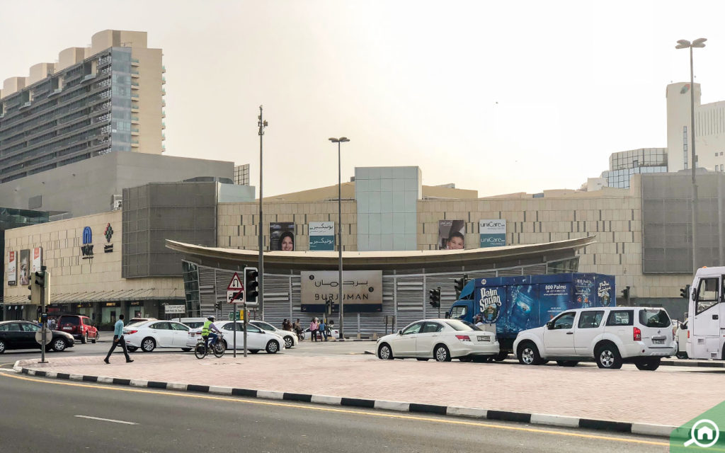 محطة مترو برجمان في بر دبي