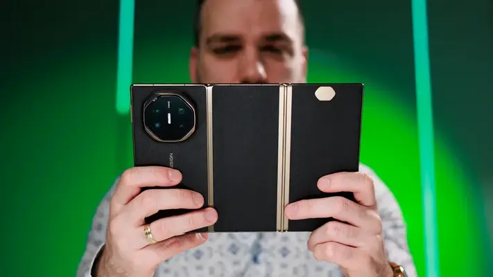 Why Oppo's Trifold Phone Strategy Is Frustrating Tech Enthusiasts